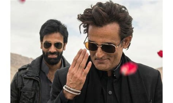 This video of Vinod Khanna dancing with Rekha in Pakistan is going viral, watch – India TV