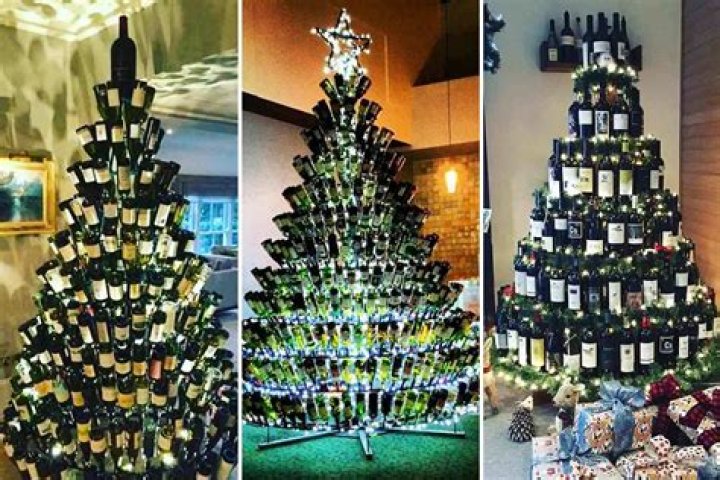 Boozy mums are turning their empty wine bottles into incredible Christmas trees