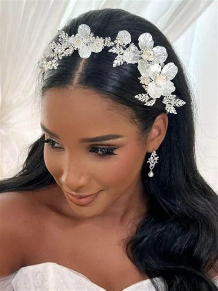 Veil Alternatives: 14 Best Bridal Headbands, Clips & Headpieces