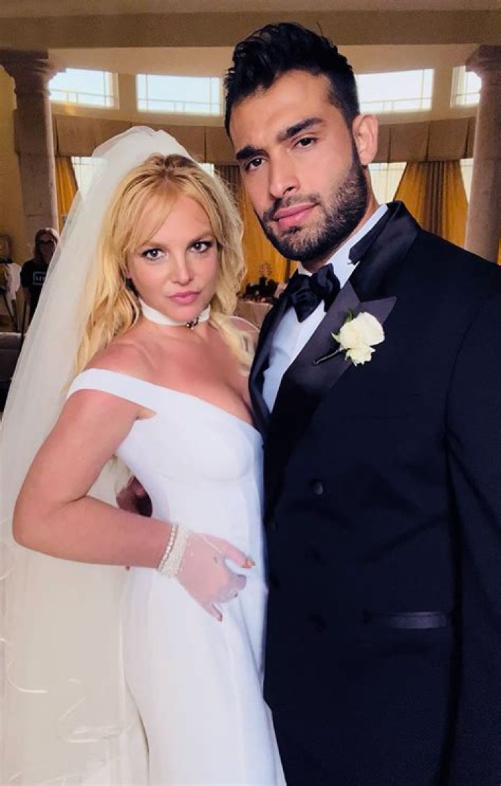 Britney Spears' boyfriend Sam Asghari shops for wedding rings at Cartier as he drops huge marriage hint
