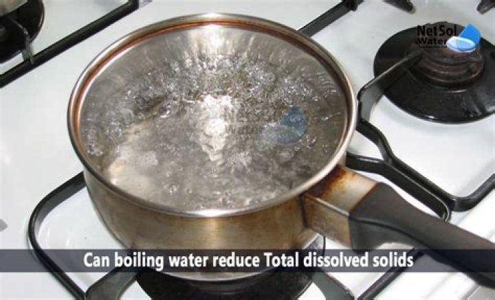 Quick Answer: Can Boiling Water Melt Plastic