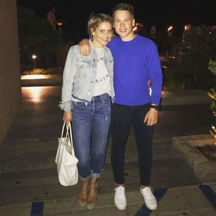 Candace Cameron Bure Slams Troll Who Criticized Her Weight