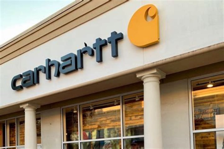 Carhartt Faces Boycott Calls From Conservatives Over Company's Vaccine Mandate