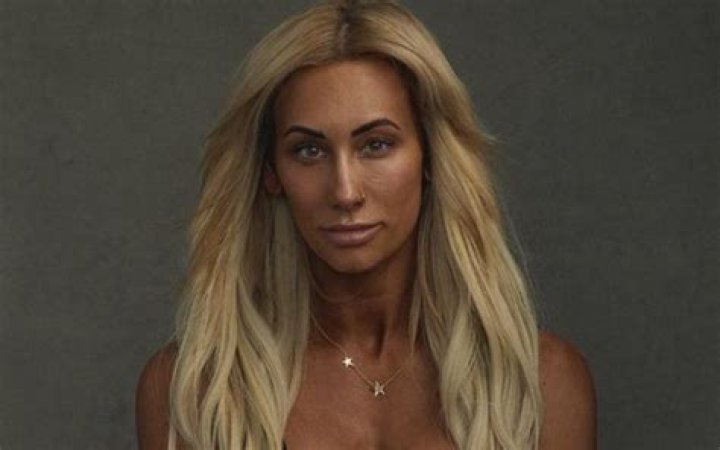 Carmella Explains Why She Posts No Makeup Photos