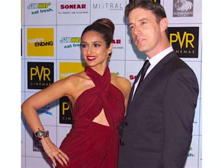 Have Ileana D’Cruz and husband Andrew Kneebone called it quits? – India TV