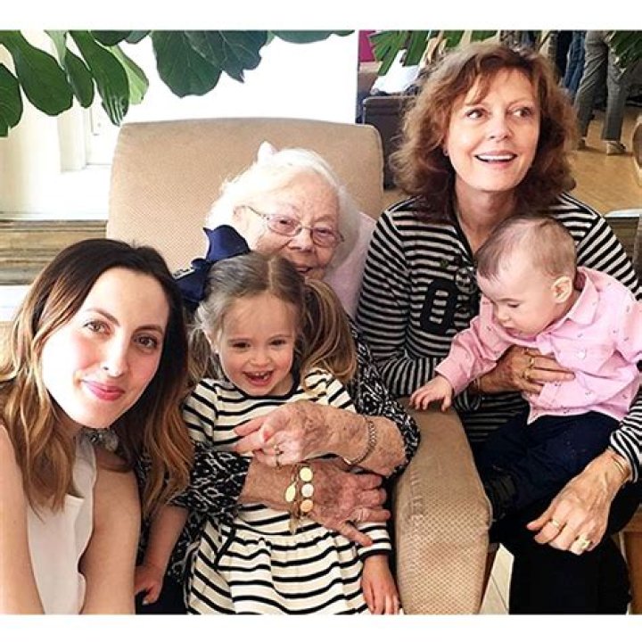 Celebrities Share Their 3-Generational Family Photos