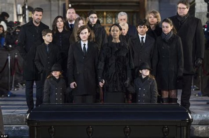 Celine Dion Breaks Silence After Rene Angelil’s Funeral