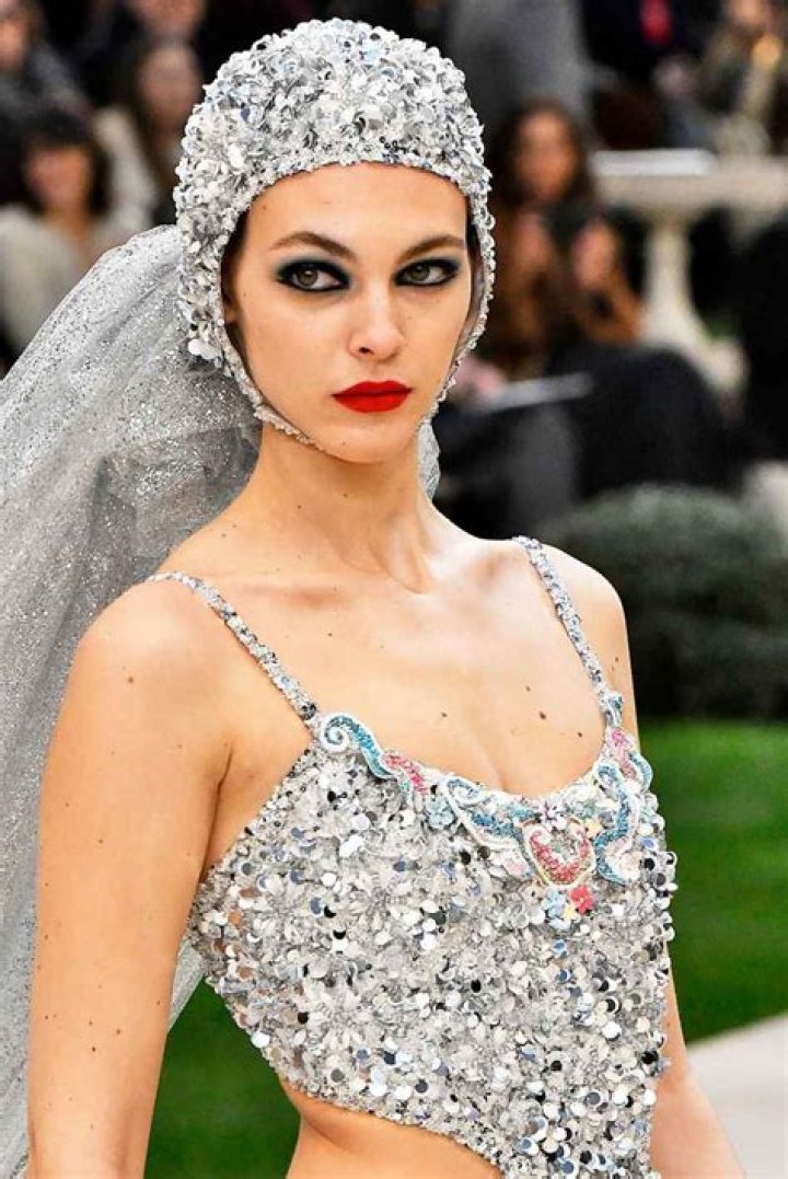 Chanel Wedding Swimsuit at Paris S-S19 Couture Fashion Week: Pics