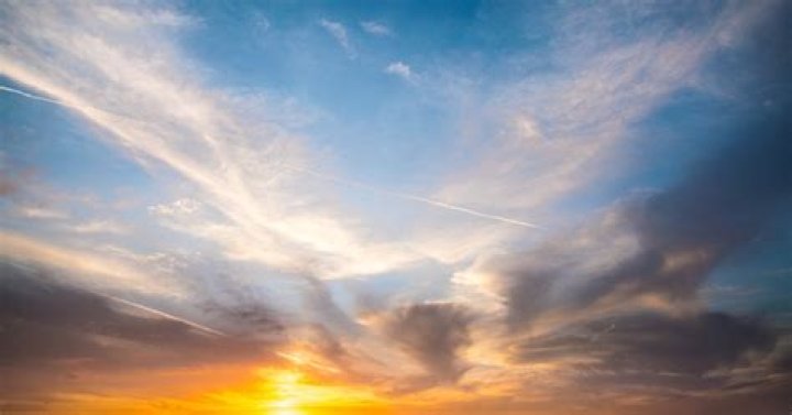 Child dies three times in car crash that killed dad, makes astounding claim