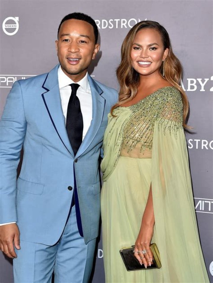 Chrissy Teigen and John Legend Hold Hands on New York City Date