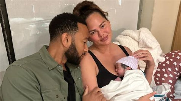 Chrissy Teigen Ethnicity, Nationality, Race, Family, Body measurements, career