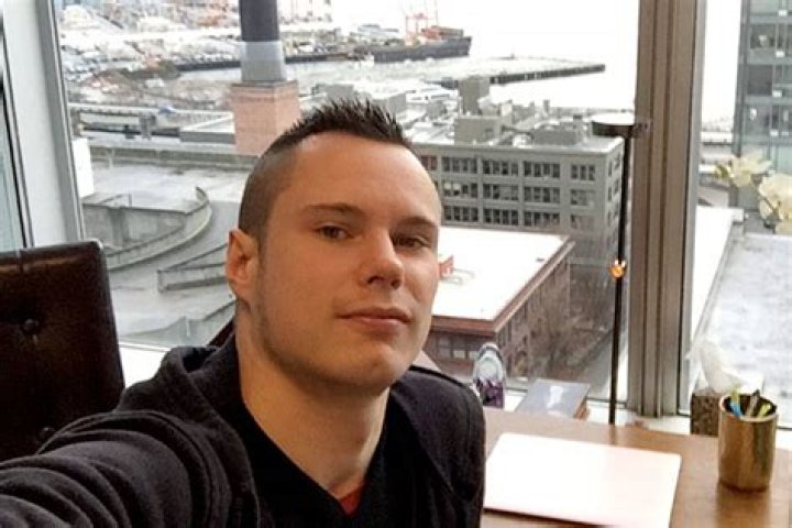 Colton Harris Moore: The Barefoot Bandit And His Unbelievable Journey