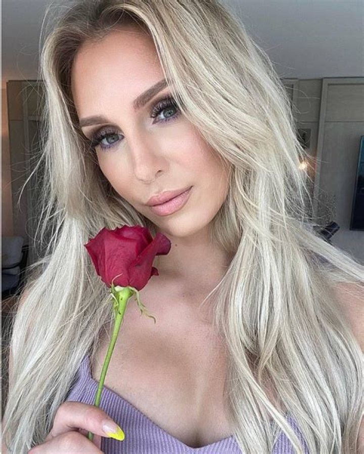 Cora Jade Has Zero Missed Calls In Gorgeous Pink Bikini Photo Drop