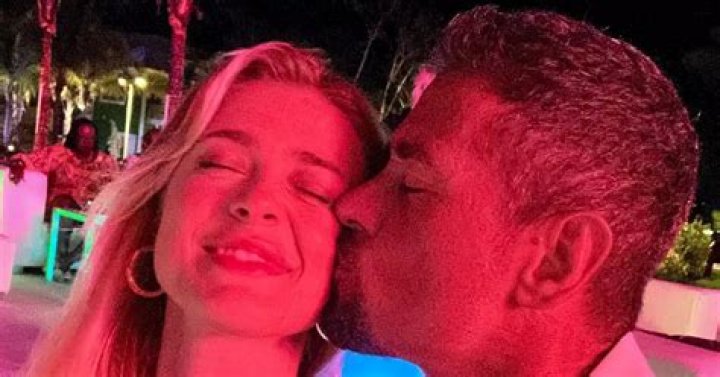 Hottest Couples Who Fell in Love on Set