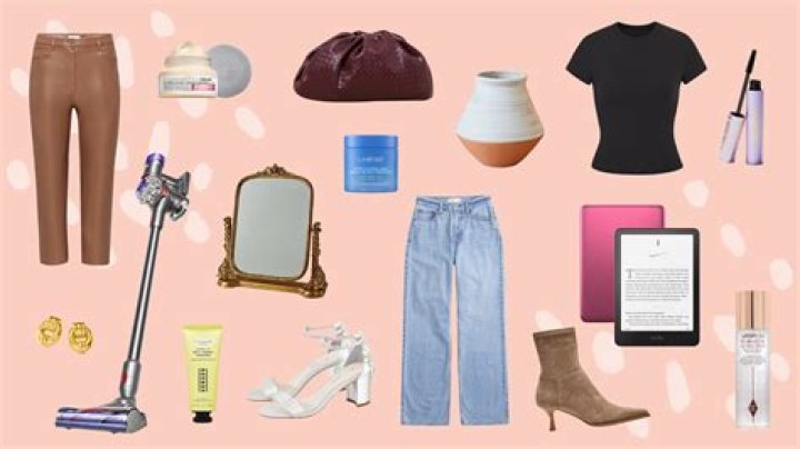 21 Flattering Holiday Fashion Deals You Don't Want to Miss Out On