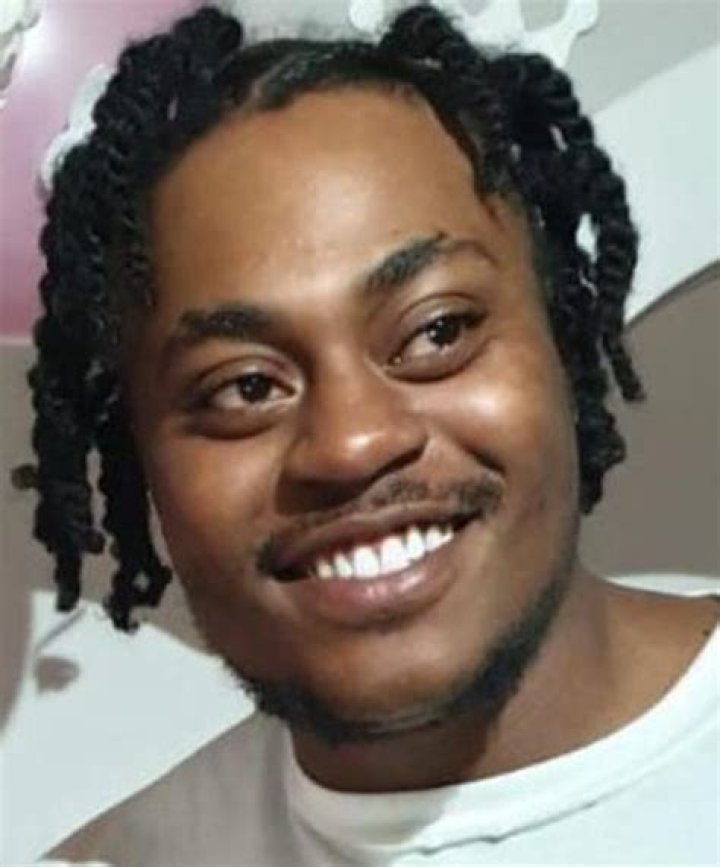 Dad, 24, stabbed to death just 15 minutes after leaving newborn baby and girlfriend at home