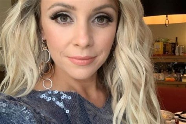 Danielle Graham Net Worth, Income, Salary, Earnings, Biography, How much money make?