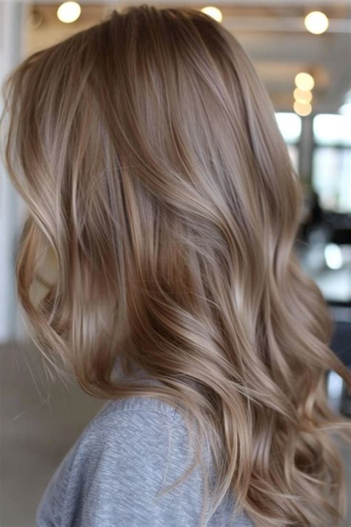 27 Dark Blonde Hair Colours That Are Stunning (And Way Less Damaging)
