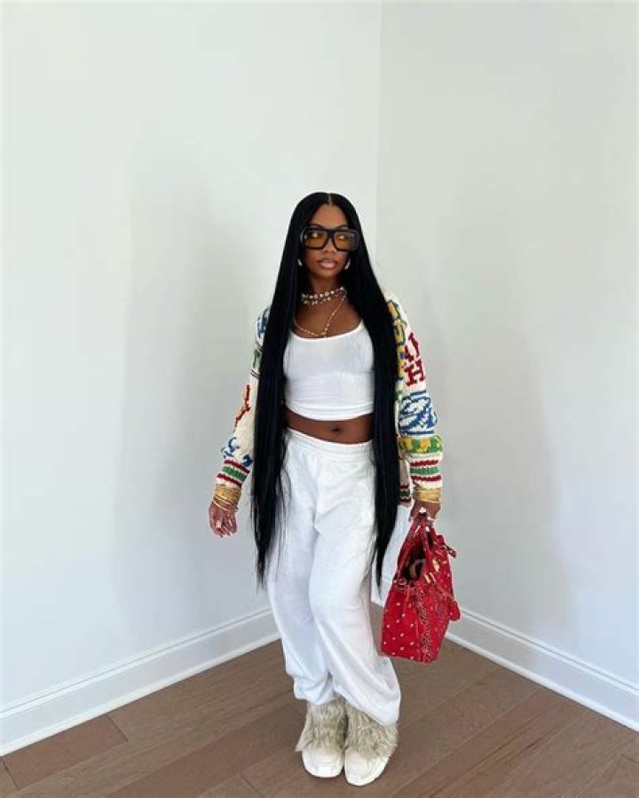 Unveiling De'Arra's Height: The Celebrity Behind The Fame