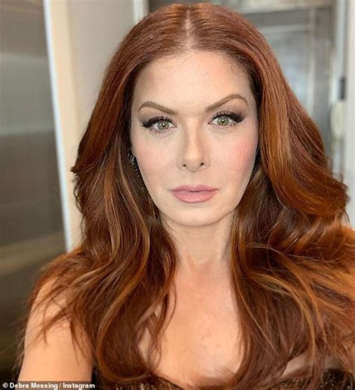 Debra Messing’s Selfie of Her Hair in Its ‘Natural State’
