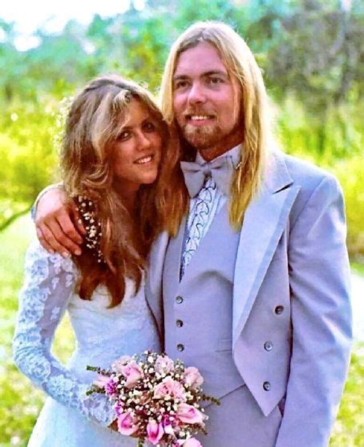 Enchanting Moments: The Delilah Island Allman Wedding