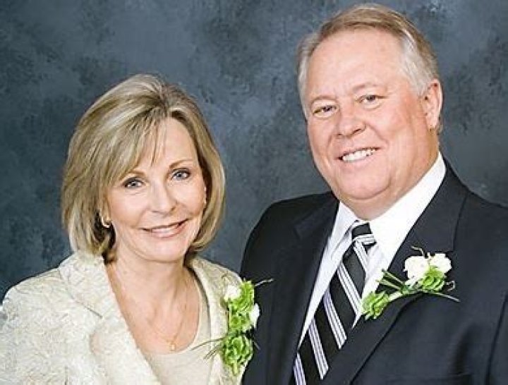 Dell Loy Hansen Wiki, Biography, Net Worth, Age, Career, Relationship, Family