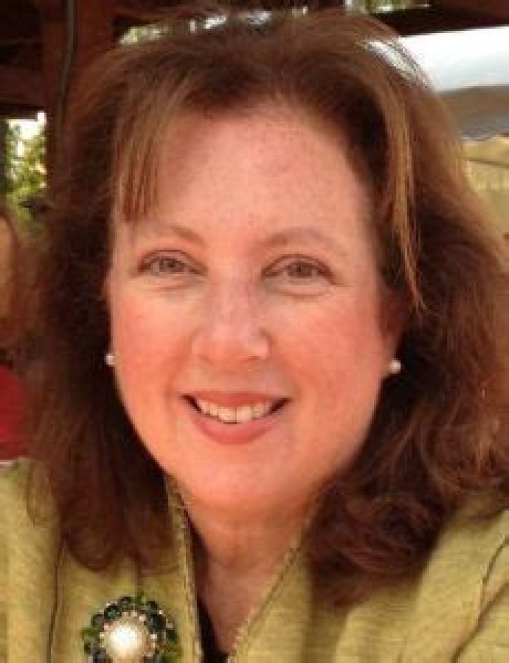 Exploring The Life And Achievements Of Diana Kisiel