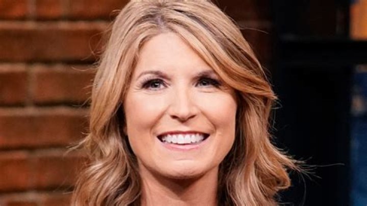 Does Nicolle Wallace still work for MSNBC?