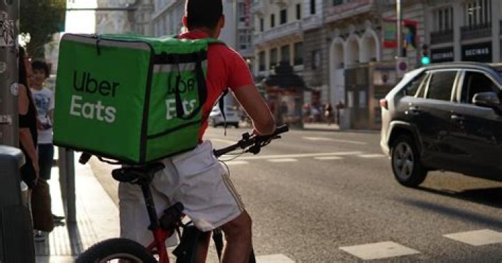 Does Uber Eats Pay For Gas