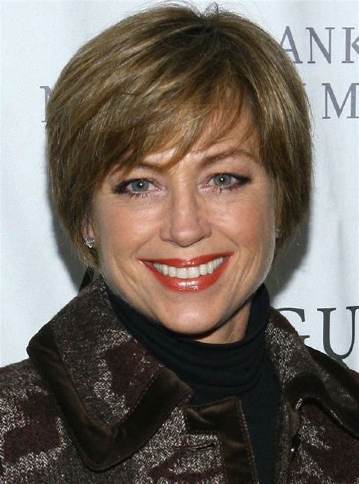 Dorothy Hamill Net Worth, Income, Salary, Earnings, Biography, How much money make?