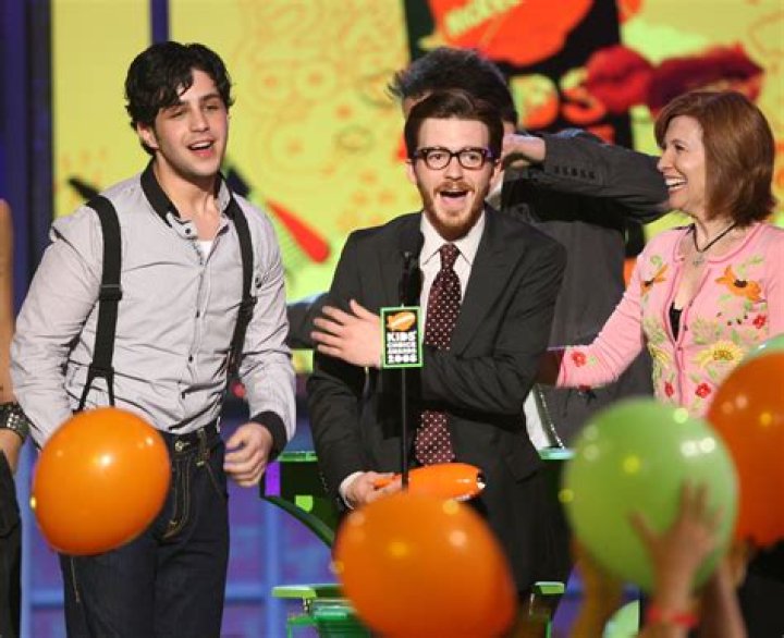 Drake Bell Didn't Text Josh Peck When He Got Engaged