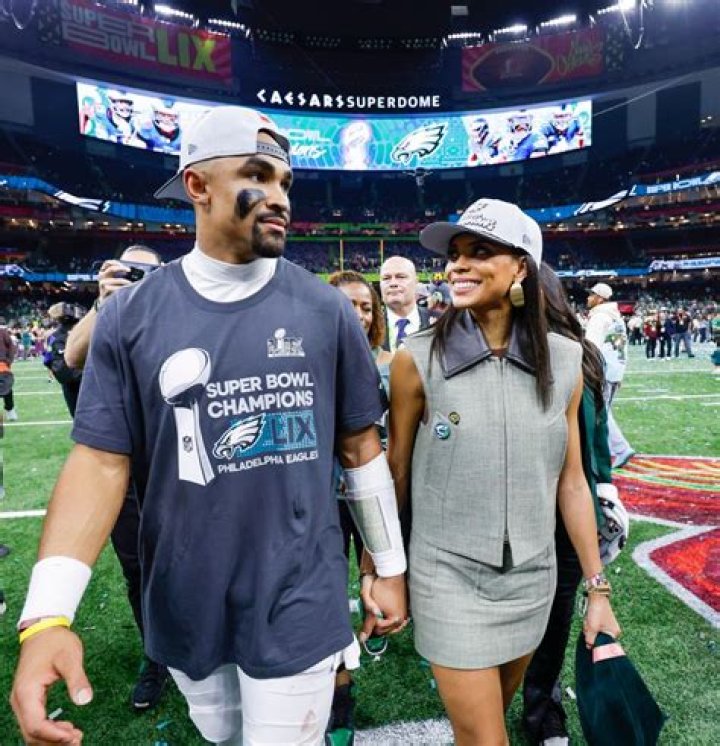 Eagles QB Jalen Hurts' Girlfriend: Meet Bryonna Rivera Burrows