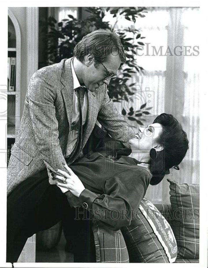 Ellen Regan Net Worth, Income, Salary, Earnings, Biography, How much money make?