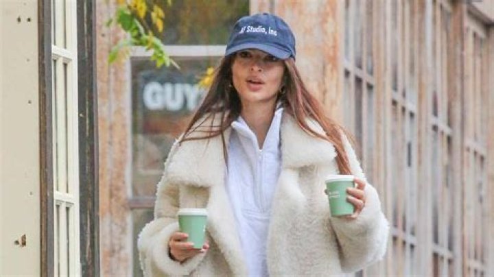 Emily Ratajkowski White Tracksuit: We Got the Look on Amazon