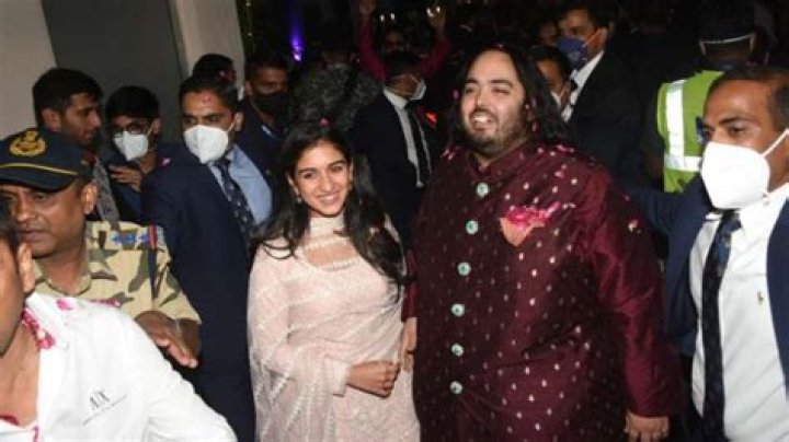 Ranbir-Alia, Ranveer Singh arrive at Anant Ambani and Radhika Merchant's engagement bash