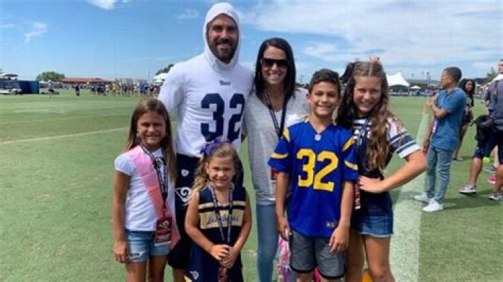 Exploring The Life Of Eric Weddle's Wife: A Journey Of Love And Support