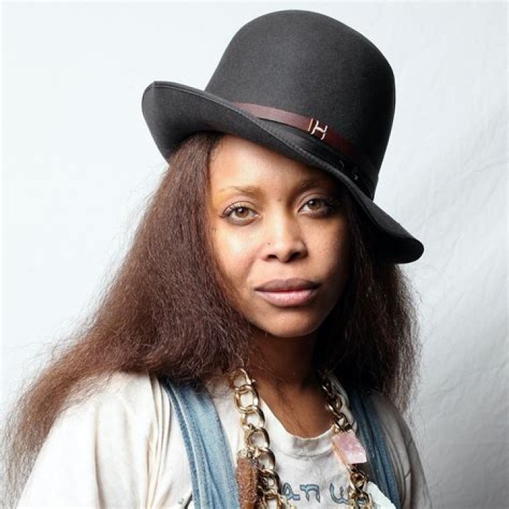 Erykah Badu Ethnicity, Nationality, Race, Family, Body measurements, career
