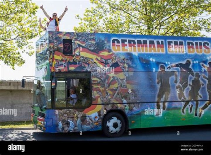 Fanbus: The Ultimate Guide To Understanding Fan Culture On Wheels