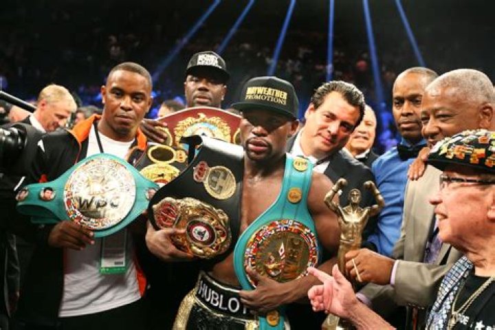 Floyd Mayweather’s Boxing Prodigy Danny Gonzalez Dead at 22