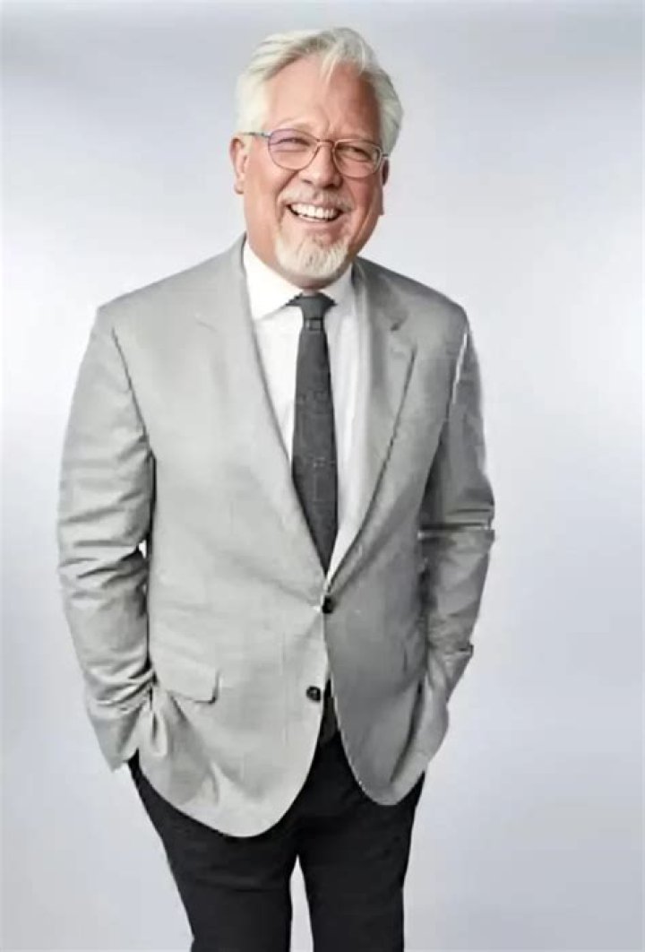 Glenn Beck Net Worth, Income, Salary, Earnings, Biography, How much money make?
