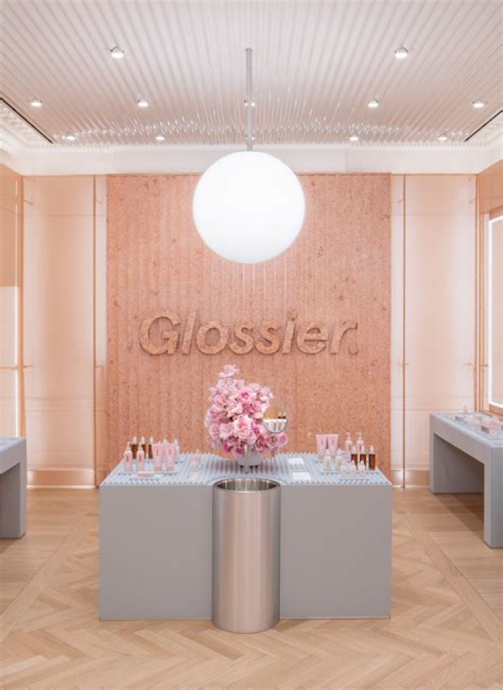 Glossier UK Store Details: What We Know About The New London Beauty Shop