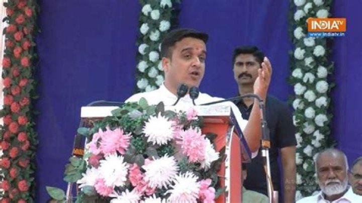 Gujarat Home Minister Harsh Sanghavi's stern warning to 'love jihadis' – India TV