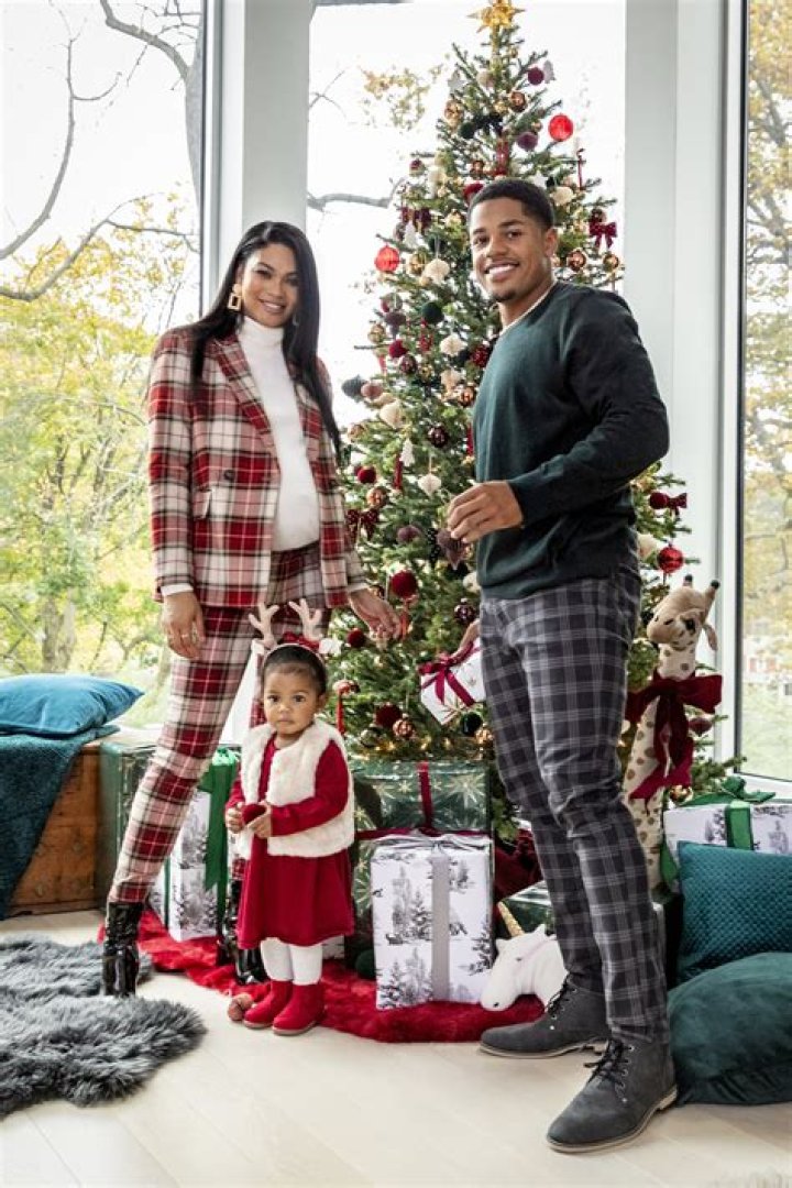 H&M's Christmas Party Dress Collection Has Landed