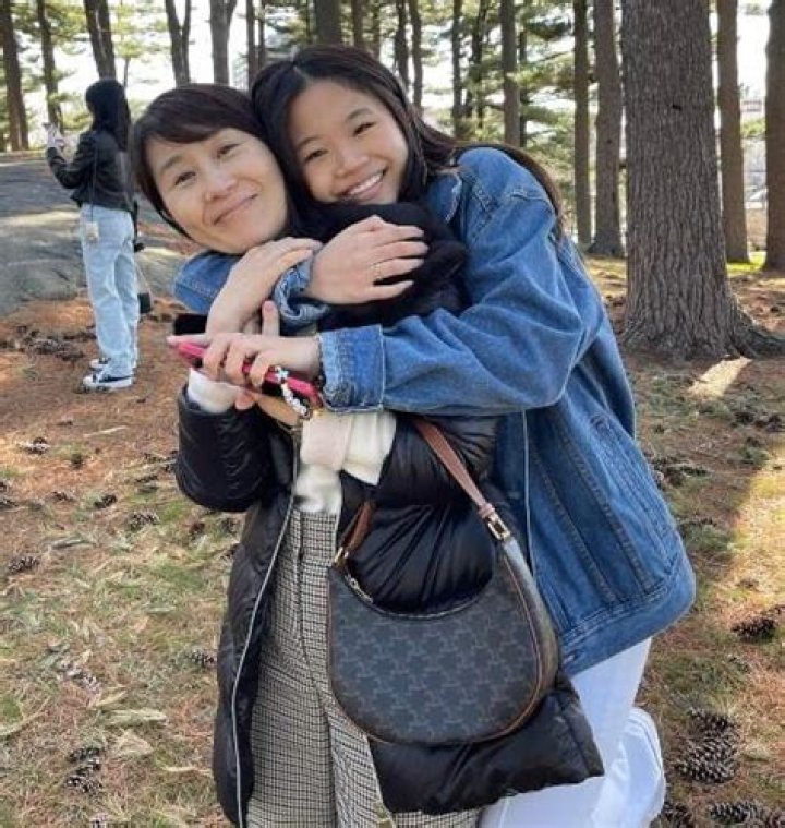 All About Ha Sisters Parents: A Deep Dive Into Their Family Background