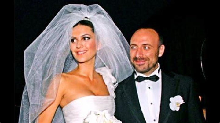 Unveiling The Life Of Halit Ergenc's Wife