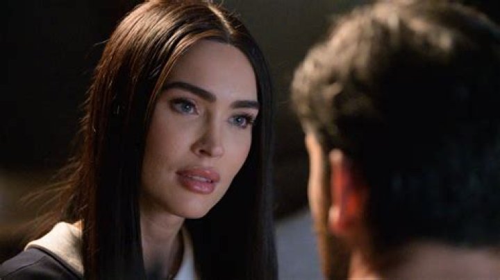 New Girl's Hannah Simone: Scene With Megan Fox Was Every Man's 'Dream'
