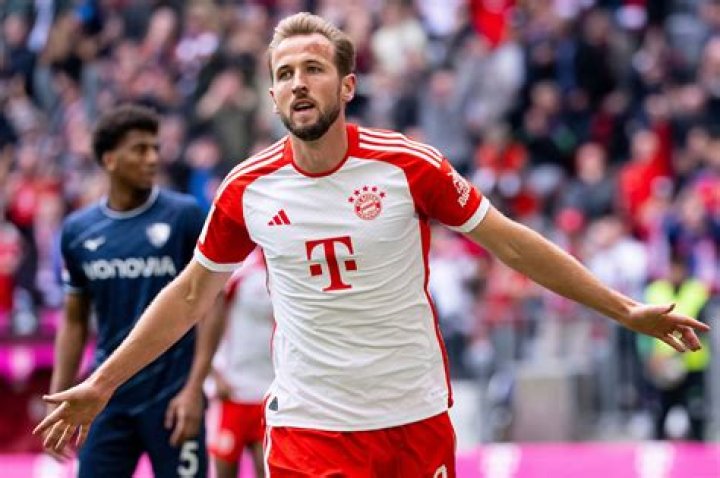 Harry Kane can't wait to taunt his England pals as Bayern star hits beach on his first Christmas off in over a decade