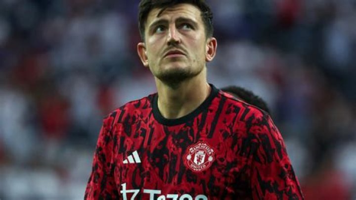 Harry Maguire repeatedly booed in Man Utd clash with Real Madrid despite 'playing better' than first team regular