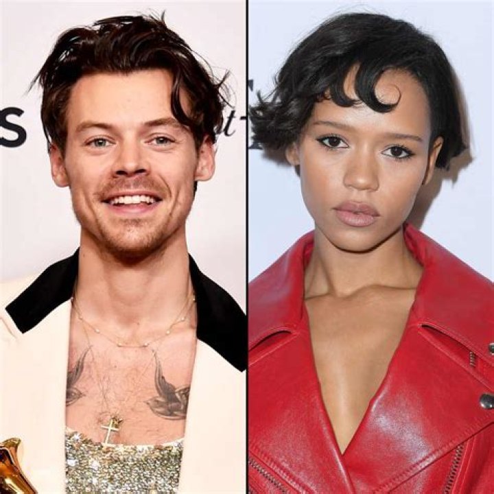 Harry Styles Is ‘Always Smiling’ With New Girlfriend Taylor Russell