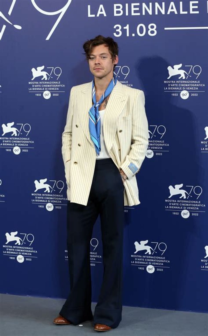 Harry Styles: Fashion Story in Photos